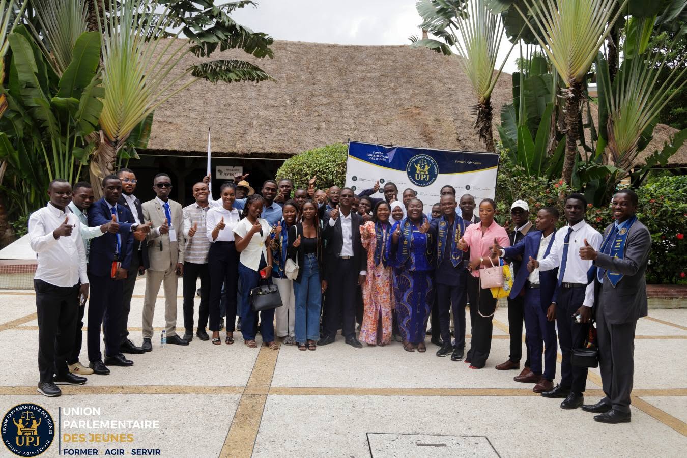 Membres de l'UPJ réunis lors d'une rencontre à Abidjan